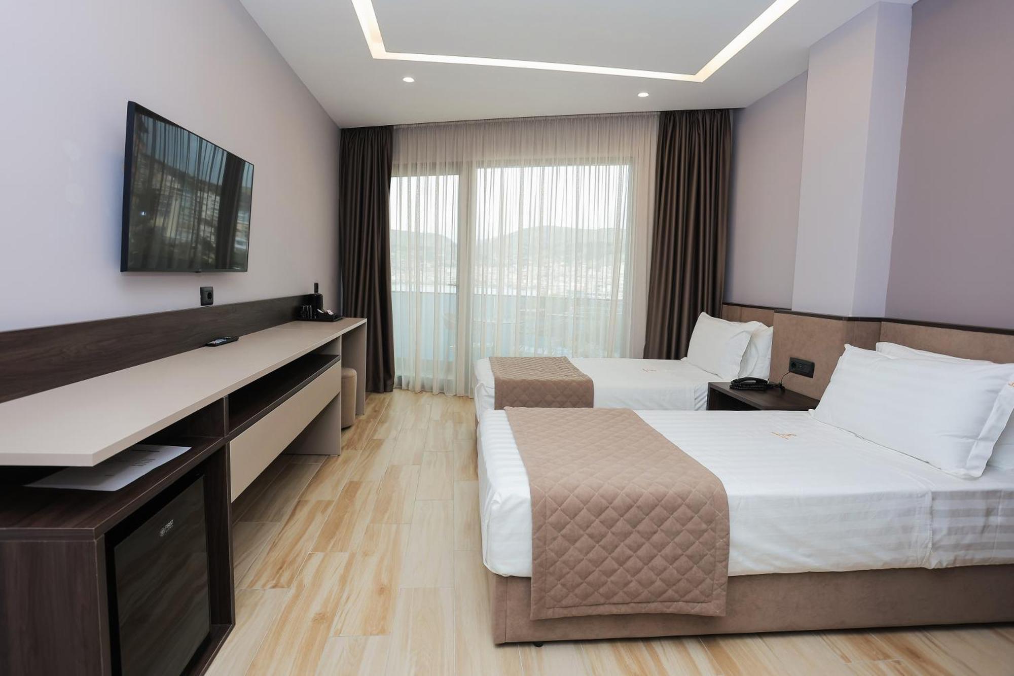 Joelle Premium Hotel Саранде Екстериор снимка